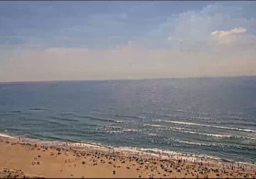 Amazing HD La Tremblade Beach Live Webcam, France